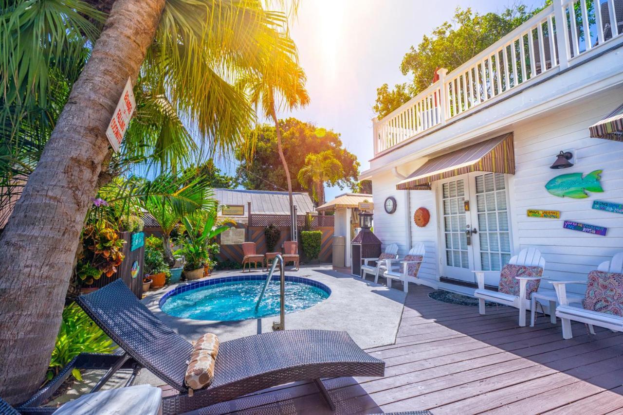 Seascape Tropical Inn Key West Exterior photo
